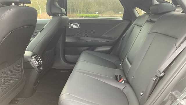Hyundai IONIQ 6 168kW Ultimate 77kWh 4dr Auto Electric Saloon