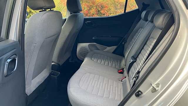 Hyundai i10 1.0 MPi Premium 5dr Petrol Hatchback