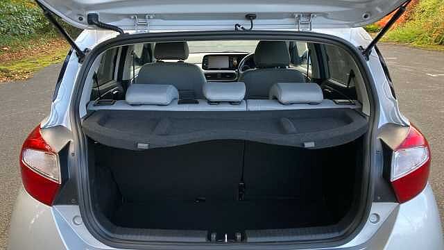 Hyundai i10 1.0 MPi Premium 5dr Petrol Hatchback