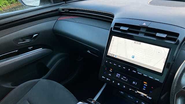 Hyundai TUCSON 1.6 TGDi Hybrid 230 N Line S 5dr 2WD Auto Hybrid Estate White