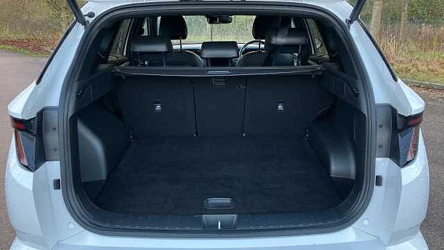 Hyundai TUCSON 1.6 TGDi Hybrid 230 N Line S 5dr 2WD Auto Hybrid Estate White