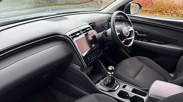 Hyundai TUCSON 1.6 TGDi Premium 5dr 2WD Petrol Estate Blue