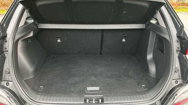 Hyundai KONA 1.6 GDi Hybrid SE Connect 5dr DCT Hybrid Hatchback Black