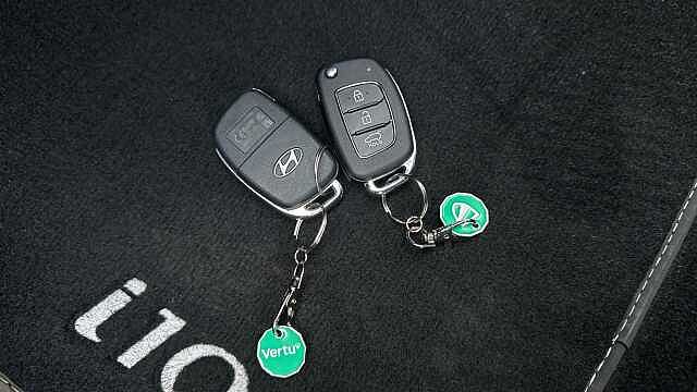 Hyundai I10 1.0 [63] Advance 5dr Auto [Nav] Petrol Hatchback Grey