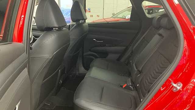 Hyundai TUCSON 1.6T Plug-in Hybrid Premium 5dr 4WD Auto Estate