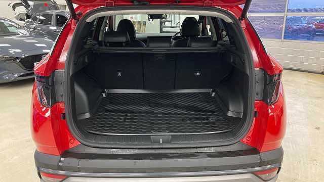 Hyundai TUCSON 1.6T Plug-in Hybrid Premium 5dr 4WD Auto Estate