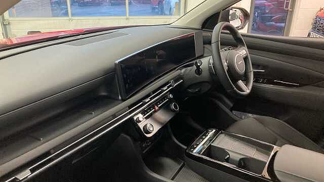 Hyundai TUCSON 1.6T Plug-in Hybrid Premium 5dr 4WD Auto Estate