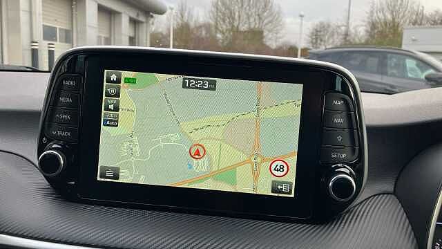 Hyundai TUCSON 1.6 GDi SE Nav 5dr 2WD Petrol Estate Red