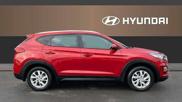 Hyundai TUCSON 1.6 GDi SE Nav 5dr 2WD Petrol Estate Red