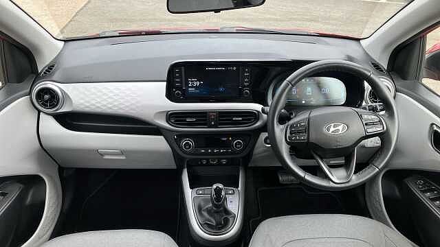 Hyundai I10 1.2 [79] Premium 5dr Auto [Nav] Petrol Hatchback Red