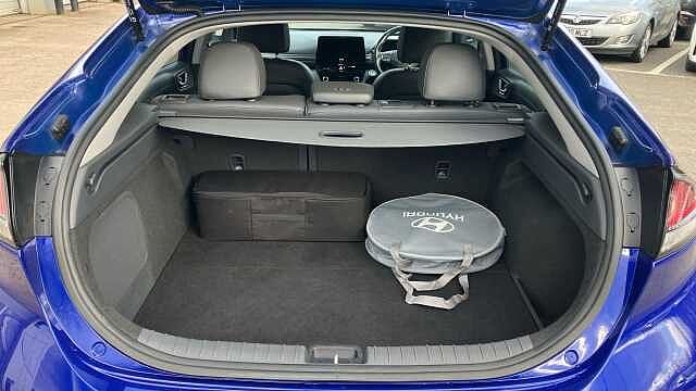 Hyundai IONIQ 100kW Premium SE 38kWh 5dr Auto Electric Hatchback