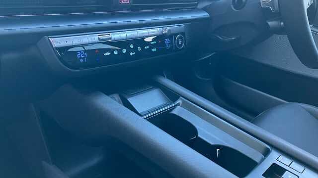 Hyundai IONIQ 6 239kW Ultimate 77kWh 4dr AWD Auto Electric Saloon