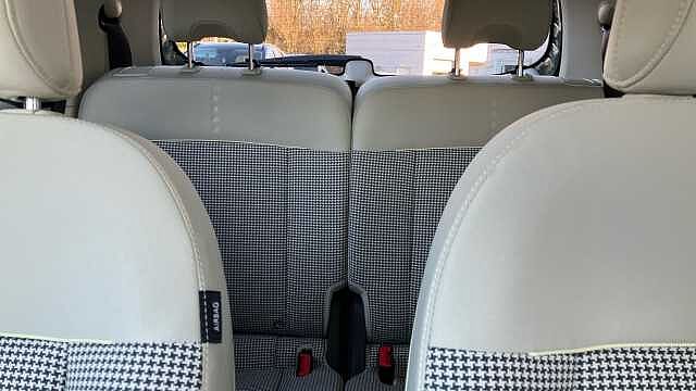 Hyundai INSTER 85kW 02 49kWh 5dr Auto Electric Hatchback