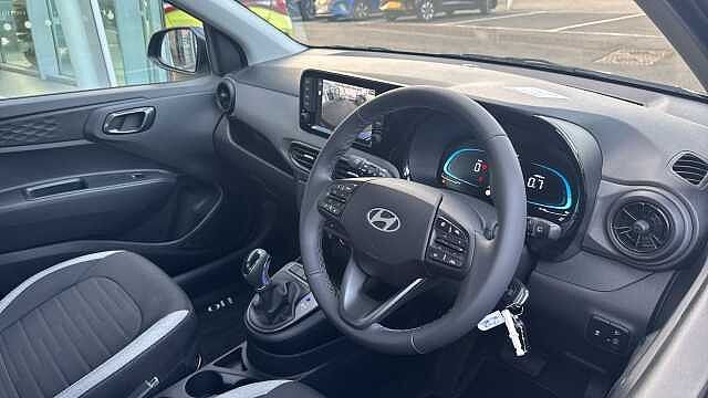 Hyundai i10 1.0 [63] Advance 5dr Auto [Nav] Petrol Hatchback
