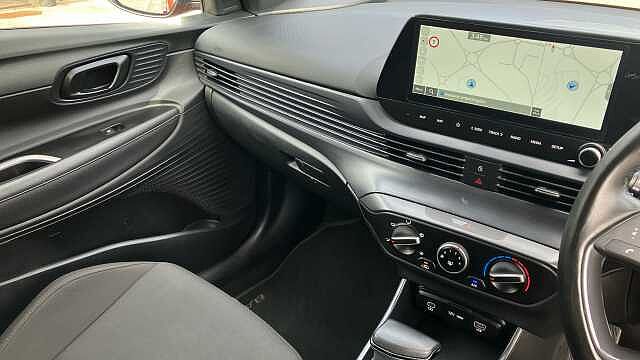 Hyundai BAYON 1.0 TGDi [90] Black Line 5dr DCT Petrol Hatchback Red