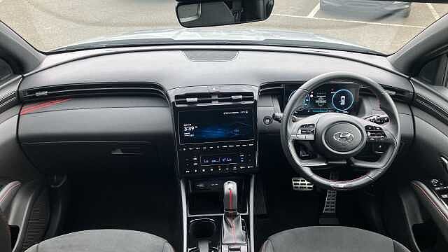 Hyundai TUCSON 1.6 TGDi 48V MHD N Line 5dr 2WD DCT Petrol Estate Silver