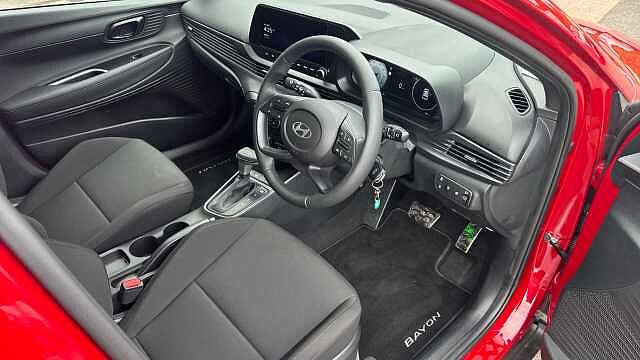 Hyundai BAYON 1.0 TGDi [90] Black Line 5dr DCT Petrol Hatchback Pearl - Dragon Red