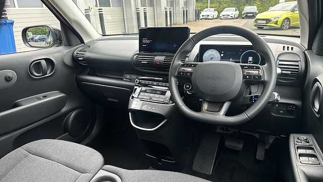 Hyundai INSTER 71kW 01 42kWh 5dr Auto Electric Hatchback