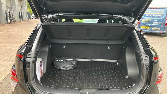 Hyundai KONA 160kW N Line 65kWh 5dr Auto Electric Hatchback Abyss Black - Pearl