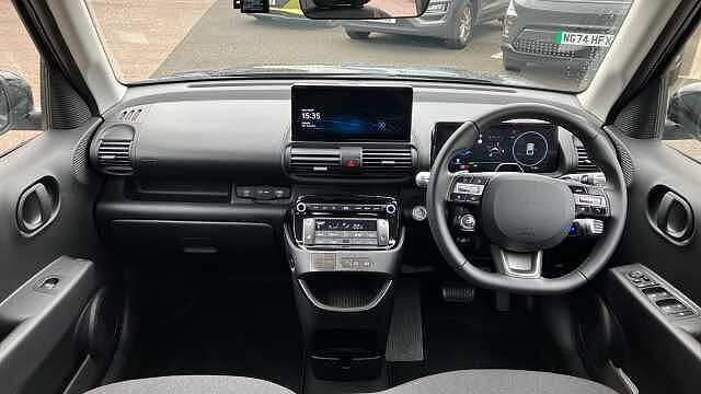 Hyundai INSTER 71kW 01 42kWh 5dr Auto Electric Hatchback Abyss Black - Pearl