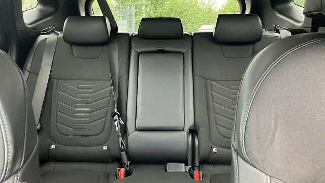 Hyundai TUCSON 1.6T Hybrid Premium 5dr Auto Hybrid Estate White