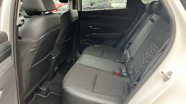 Hyundai TUCSON 1.6T Hybrid Premium 5dr Auto Hybrid Estate White