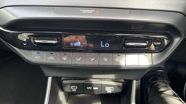 Hyundai I20 1.0T GDi Premium 5dr Petrol Hatchback Yellow