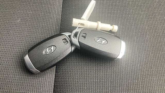 Hyundai KONA 1.6 GDi Hybrid Premium 5dr DCT Hybrid Hatchback