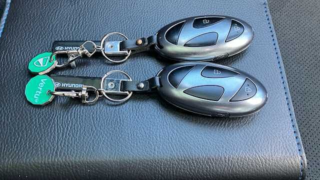 Hyundai TUCSON 1.6T Hybrid N Line S 5dr Auto Hybrid Estate Grey